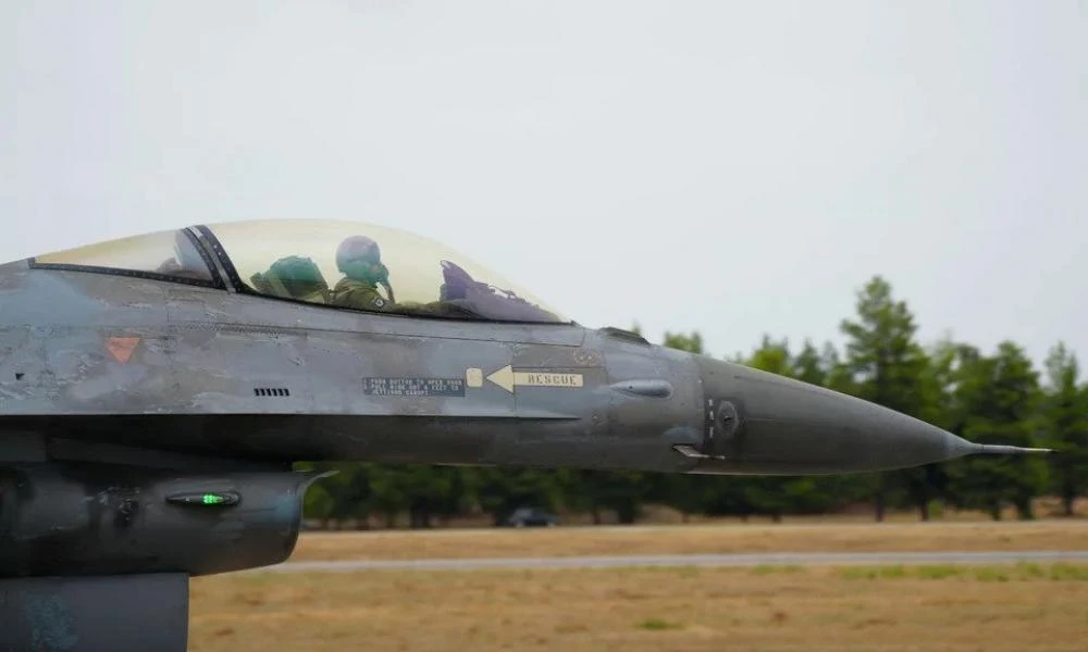 Συγκινεί ο πιλότος που θα πετάξει με το F-16 στην παρέλαση της Θεσσαλονίκης στις 28 Οκρωμβρίου